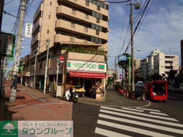 コンビニ　ローソンストア100（コンビニ）まで360m