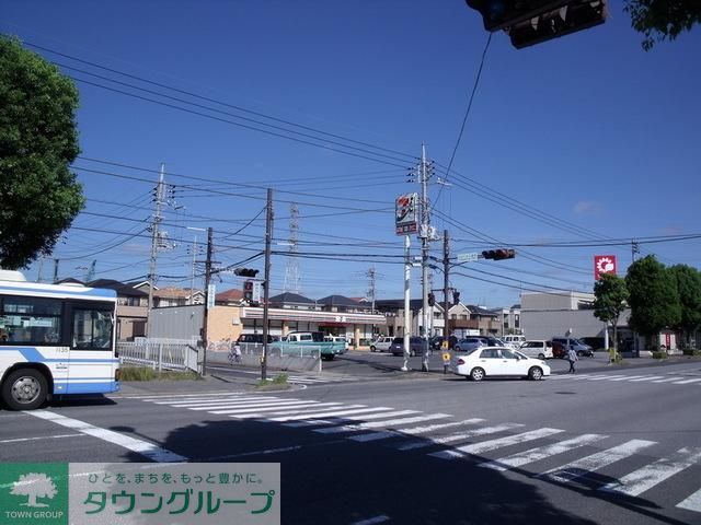 コンビニ　セブンイレブン（コンビニ）まで156m
