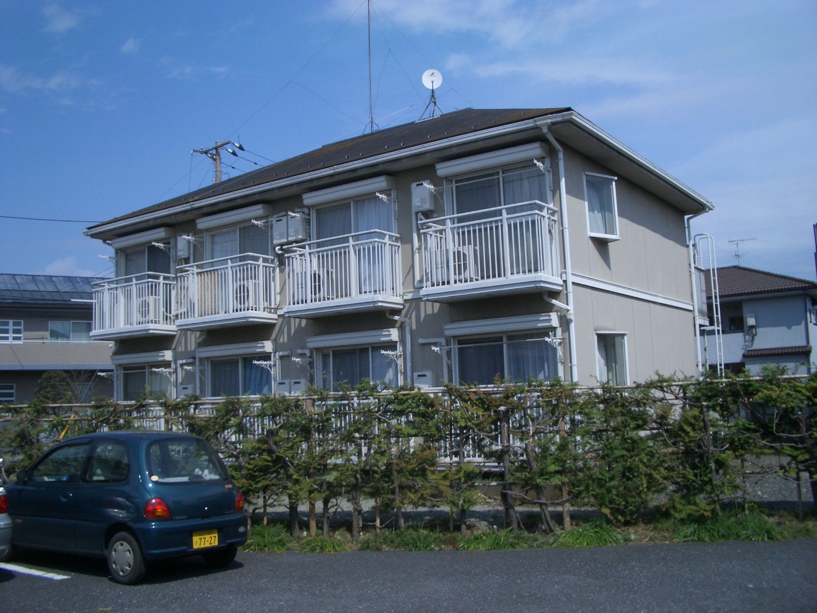建物外観　南西より撮影