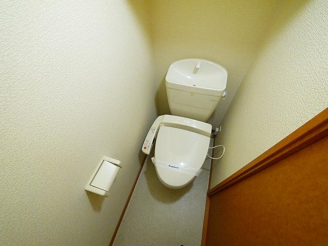 トイレ　シンプルで使いやすいトイレです