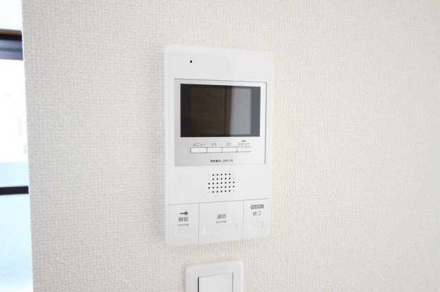 セキュリティ　※別の号室の参考写真になります。