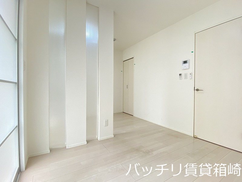 居室・リビング　画像は同型タイプの写真の為、現況優先