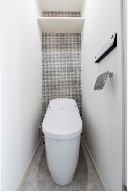 トイレ　シンプルで使いやすいトイレです