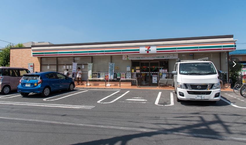 コンビニ　セブン-イレブン 江戸川北小岩７丁目店（コンビニ）まで2072m