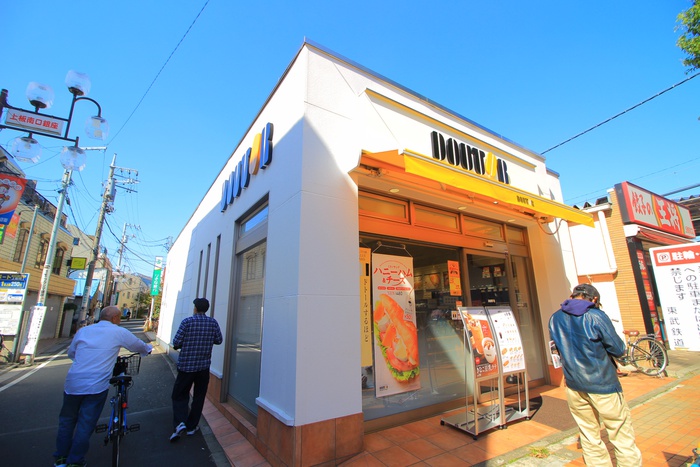 飲食店　ドトールコーヒー（飲食店）まで728m