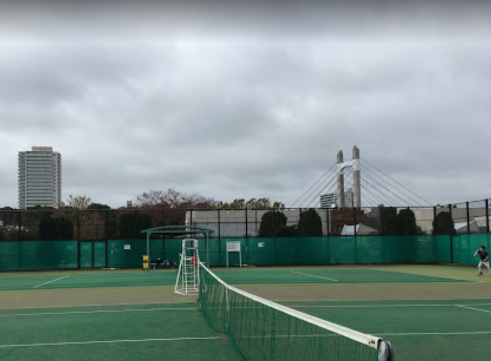 公園　豊住庭球場（テニスコート）（公園）まで1350m