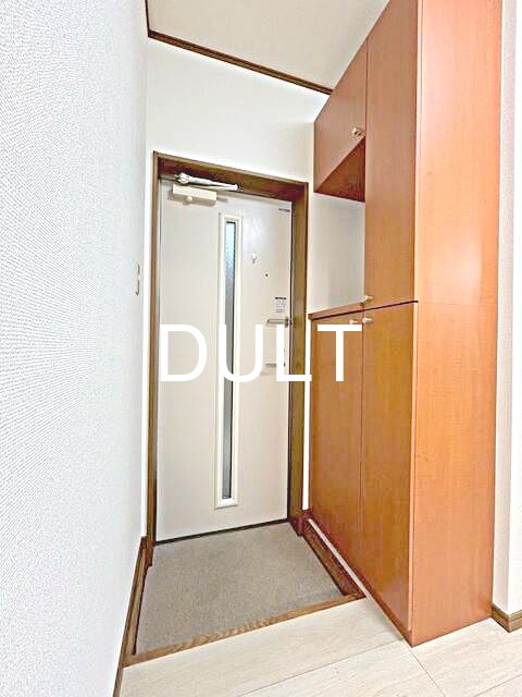玄関　玄関です。
