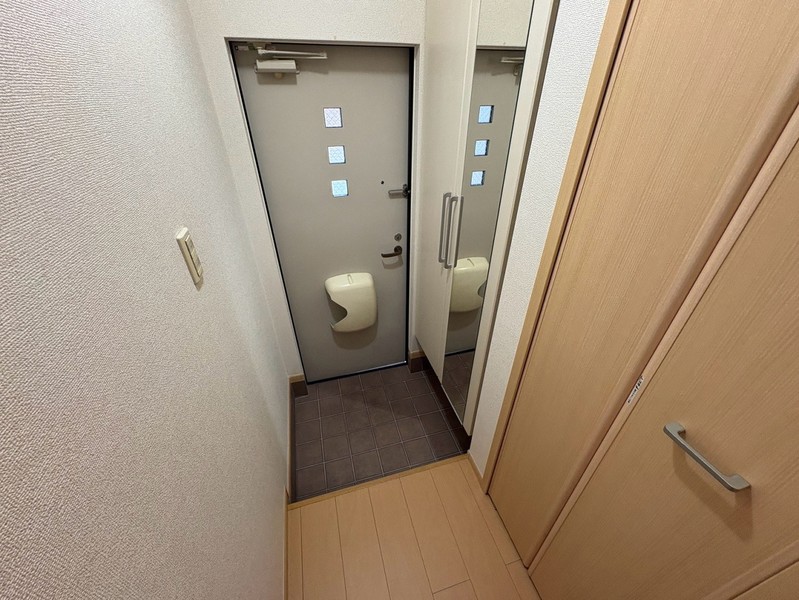 Belle SoleilIIIの玄関写真