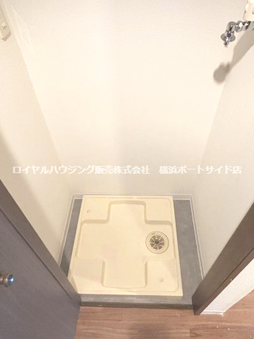洗面設備　※同タイプに室内写真になります。
