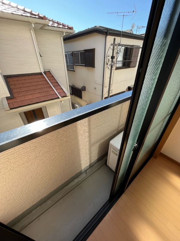 バルコニー　※他部屋参考写真