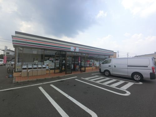 コンビニ　セブンイレブン　印西相嶋店（コンビニ）まで605m