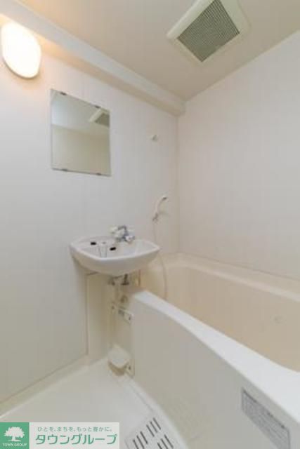 バス・シャワールーム　※写真は同タイプ住戸です。
