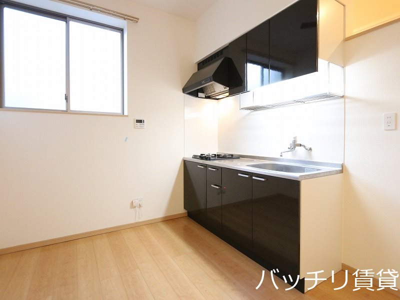 キッチン　同タイプのお部屋の写真の為現状を優先いたします。