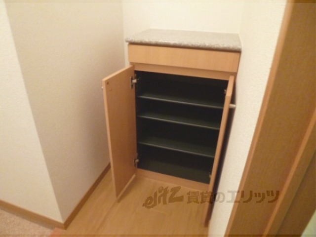 収納　下駄箱