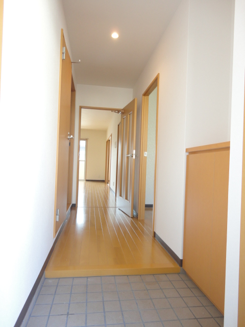 玄関　シンプルで使いやすい玄関です