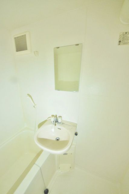 洗面設備　他号室参考写真