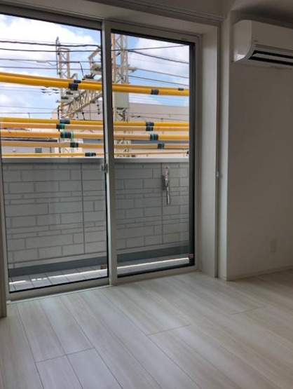 居室・リビング　別部屋の画像を使用しております。