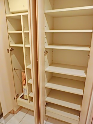 玄関　シンプルで使いやすい玄関です