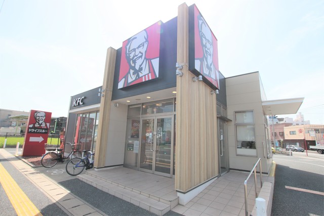 飲食店　ケンタッキーフライドチキン姉ヶ崎店（飲食店）まで700m