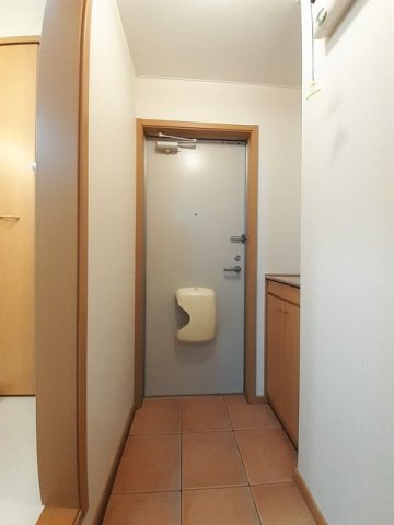 玄関　収納もある玄関です