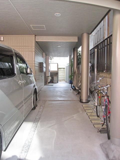 エントランス　★エントランス入口風景★