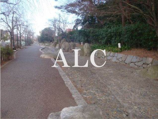公園　藤和緑地（公園）まで320m
