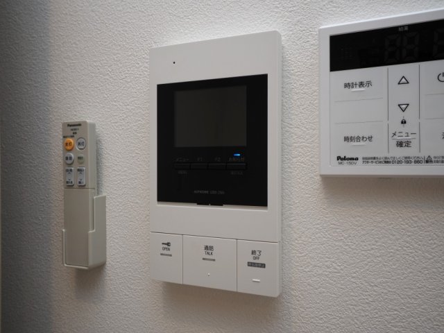セキュリティ　モニター付きインターホンです
