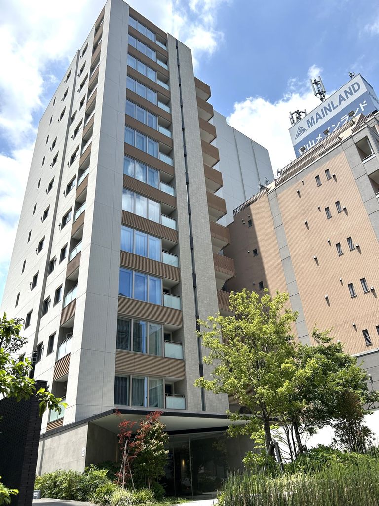1DK Mansion in Shibuya, Tokyo - Image 1
