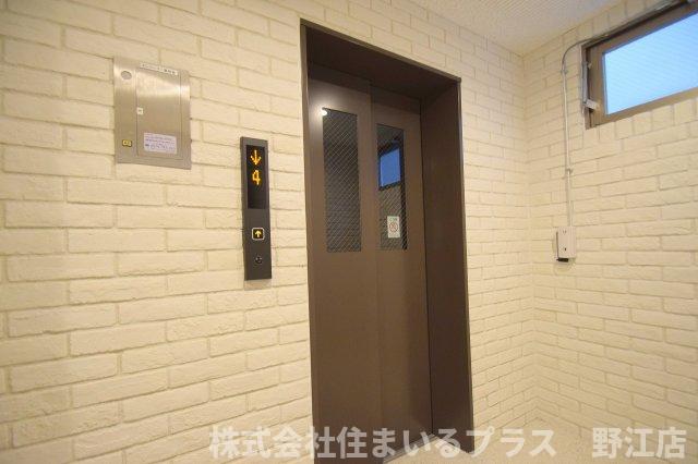 ロビー