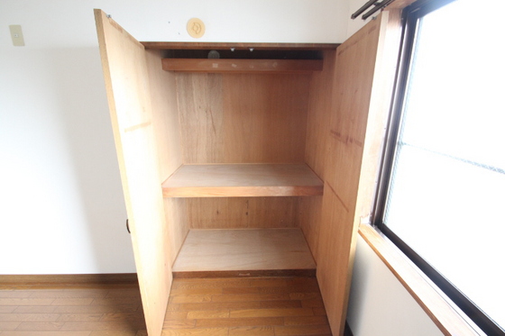 収納　※別部屋の写真です