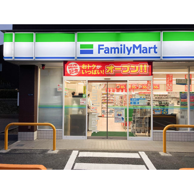 コンビニ　ローソンストア１００　葛飾青戸八丁目店（コンビニ）まで400m