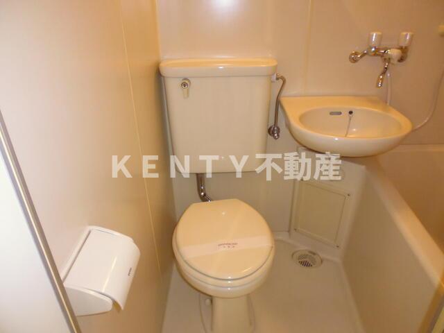 トイレ　コンパクトで使いやすいトイレです