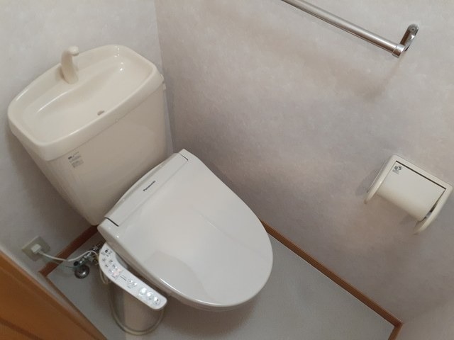 トイレ　図面と現状に相違がある場合には現状を優先