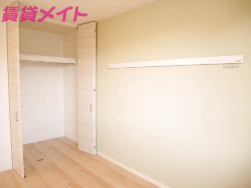 収納　同タイプ部屋写真です。