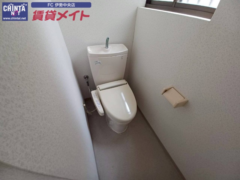 トイレ　別部屋参考写真です