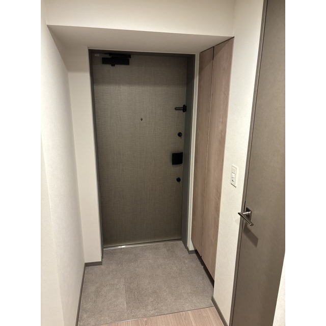 プレディアコート北千住の玄関写真