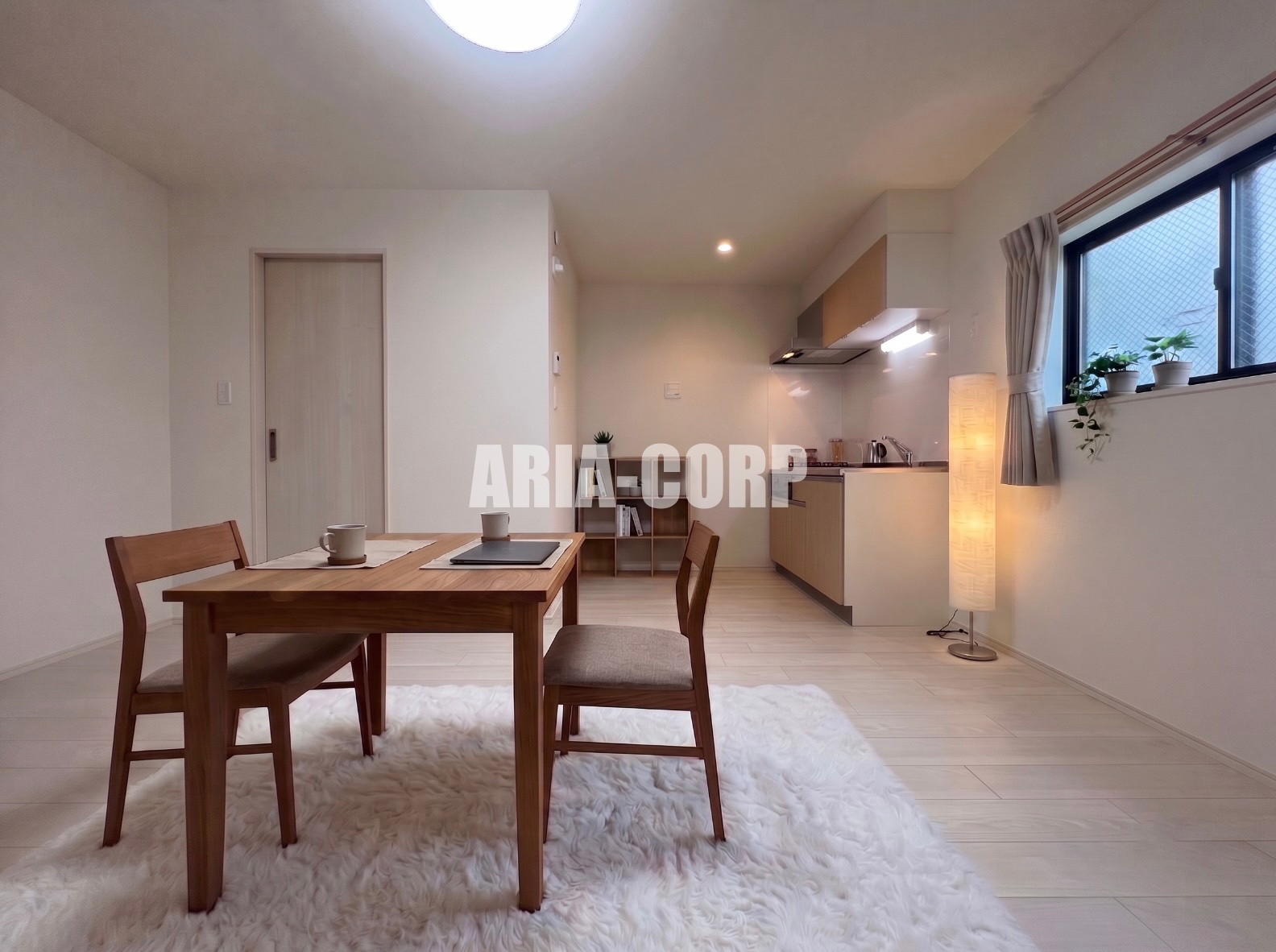 居室・リビング　白を基調とした統一感あるお部屋です！