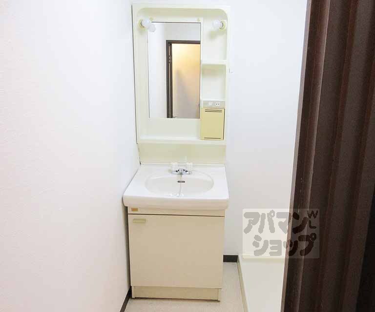 洗面設備　洗面台・