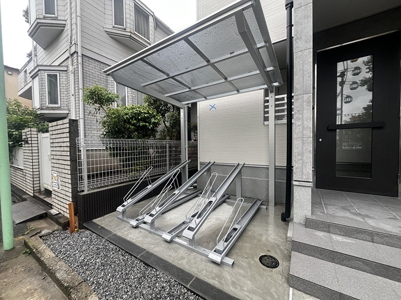 駐車場　駐輪場