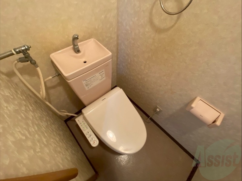 トイレ　清潔感があり安心して使用できるトイレになっておりました。