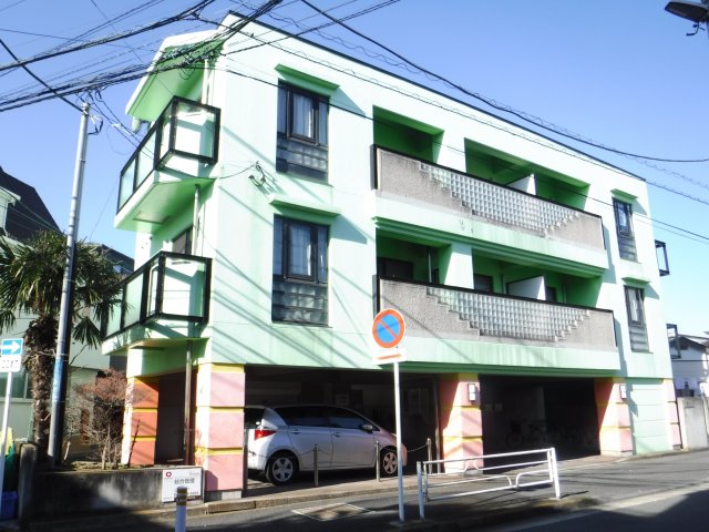 建物外観　元住吉駅からブレーメン通りを通って帰れます♪ 鉄筋コンクリー