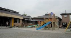 幼稚園・保育園　花の井保育園（幼稚園・保育園）まで1049m