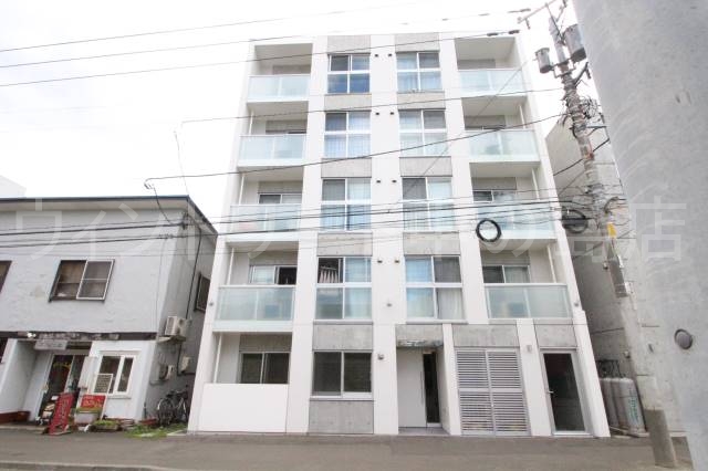 建物外観　詳細は、ウィンドワード中の島店までご相談下さい。