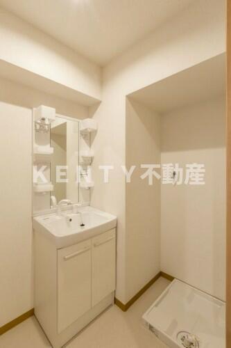 洗面設備　忙しい朝には欠かせない洗面所です