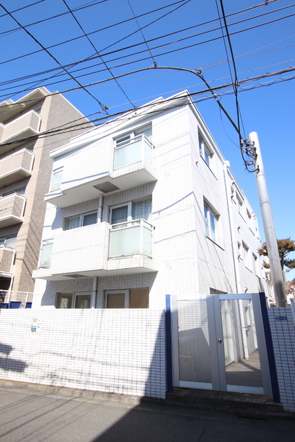 建物外観　★タイル張りのＲＣ３階建てマンション★