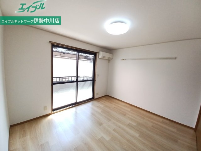居室・リビング　別部屋の写真です