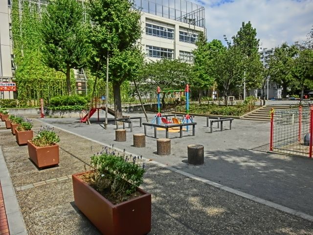 公園　竹町公園（公園）まで350m
