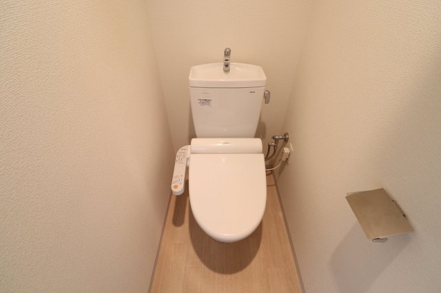 トイレ　シンプルで使いやすいトイレです