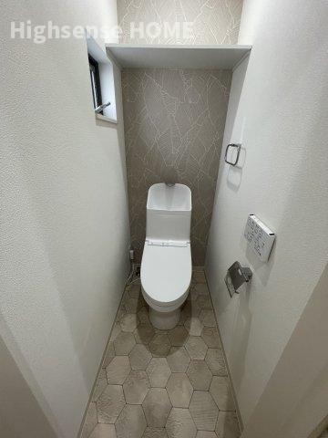 トイレ　落ち着いたトイレです