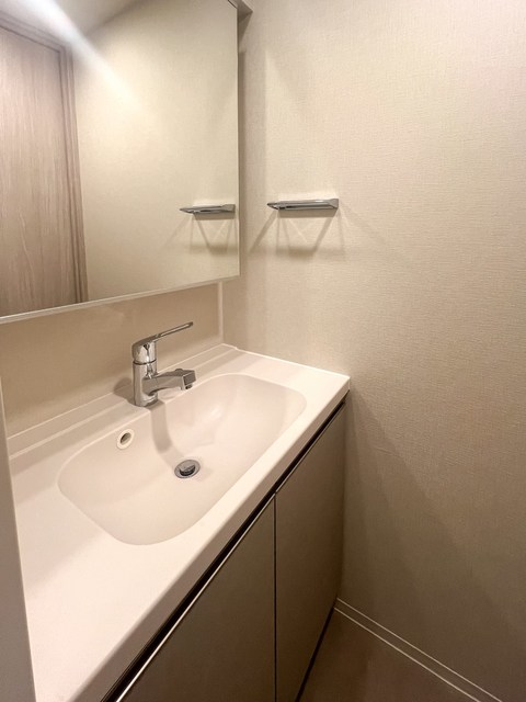 洗面設備　※写真は同タイプ住戸です。